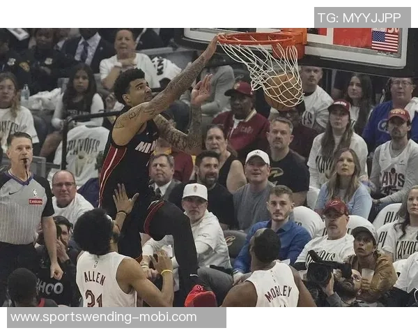 阿德巴约称赞韦尔在场上影响力并表示一直给予他鼓励 阿德巴约称赞韦尔在场上影响力并表示一直给予他鼓励